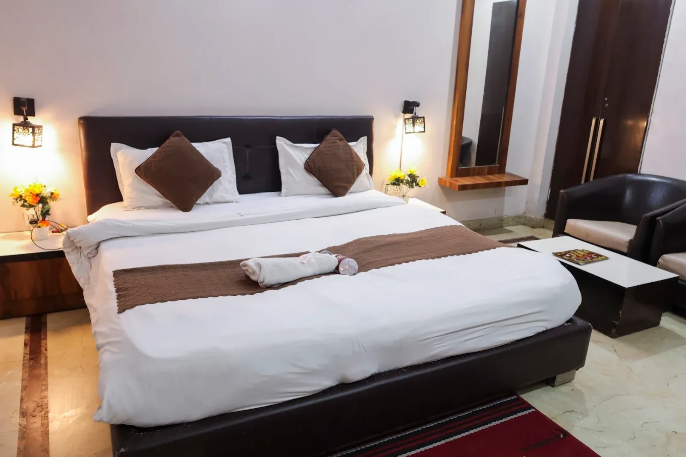 Rabi Longstays PVT LTD accommodation in Noida